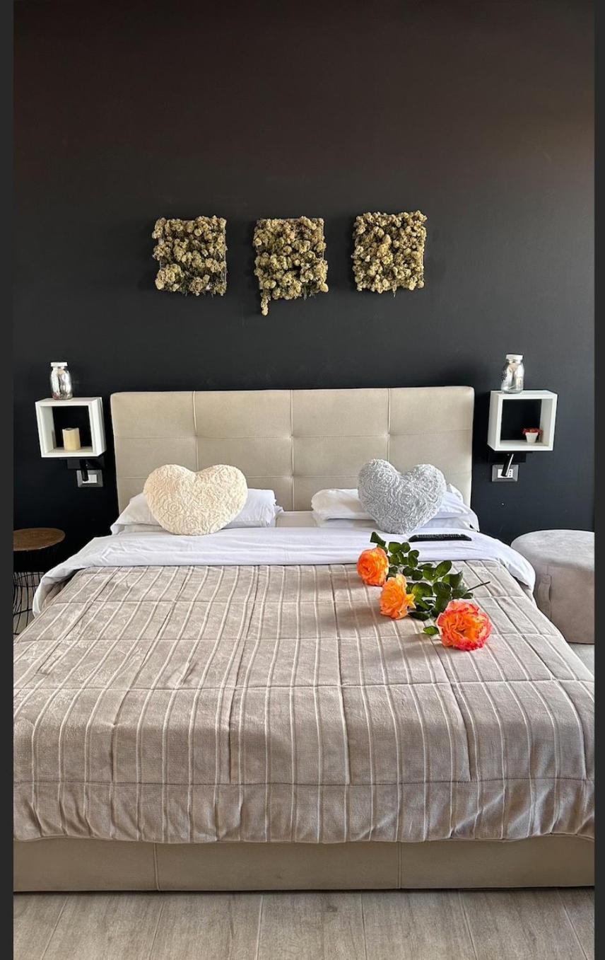 Royal Suite Tissi Buitenkant foto